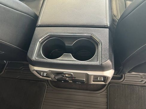 Used 2020 Ford F150 Lariat w/ Equipment Group 502A Luxury AWD/4WD image 34