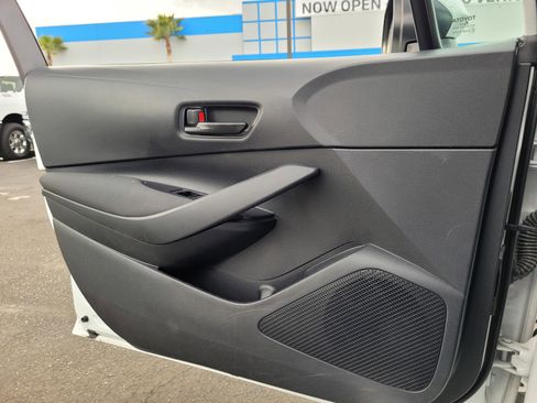 Used 2024 Toyota Corolla LE image 25