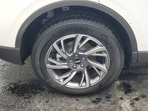 New 2026 Lincoln Corsair Premiere image 5