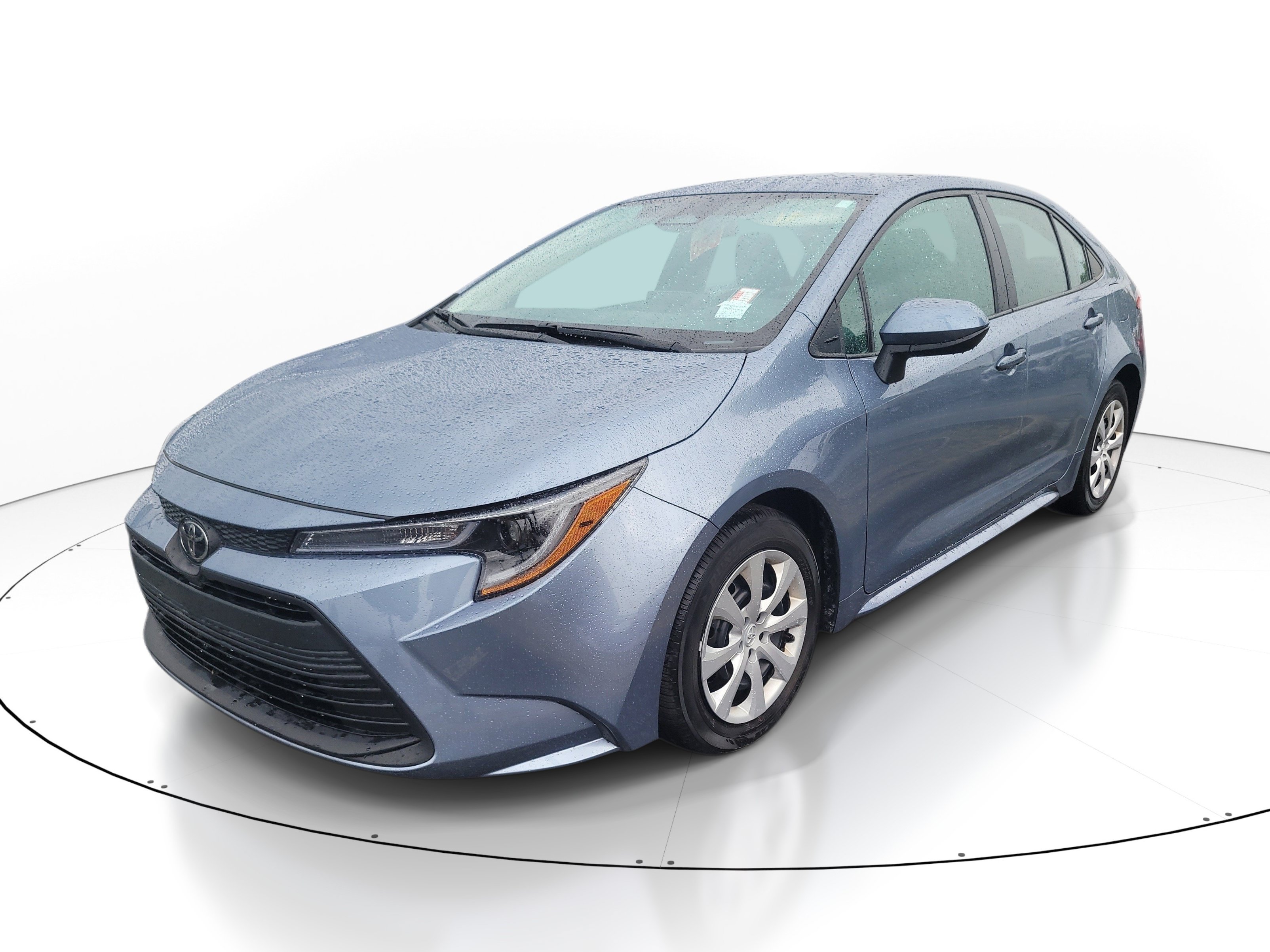 Used 2024 Toyota Corolla LE FWD image 3