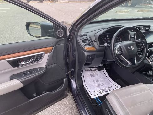 Used 2017 Honda CR-V Touring image 10