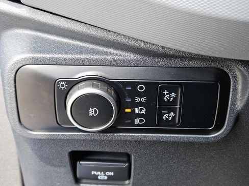 Certified 2024 Ford Bronco Black Diamond image 23