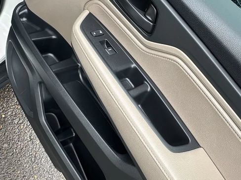 Used 2018 Honda Odyssey EX-L image 24