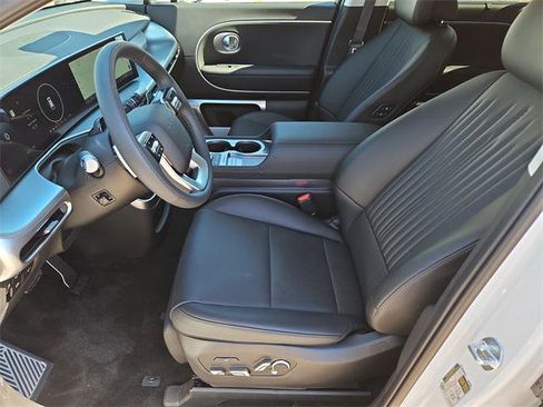 New 2026 Hyundai Ioniq 9 Calligraphy image 10