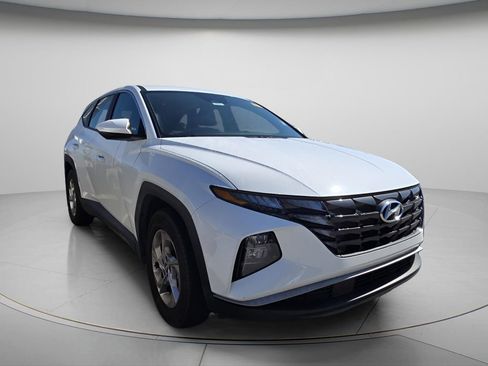 Used 2023 Hyundai Tucson SE FWD image 4