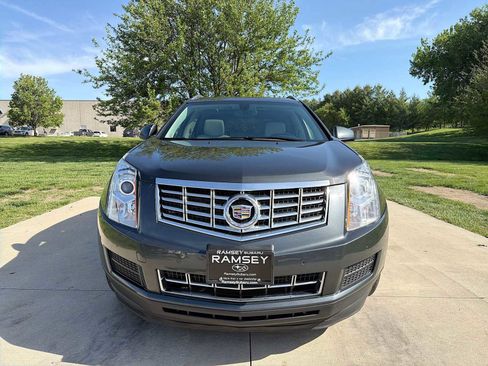 Used 2016 Cadillac SRX Luxury AWD/4WD image 9