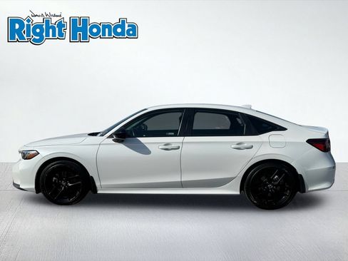 Used 2026 Honda Civic Sport image 3