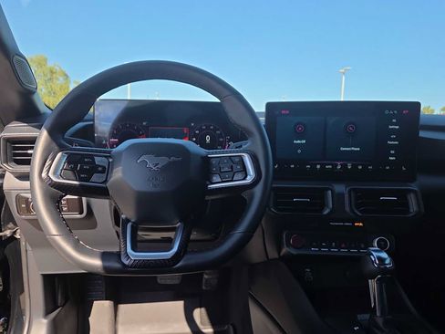 Used 2025 Ford Mustang Coupe RWD image 14