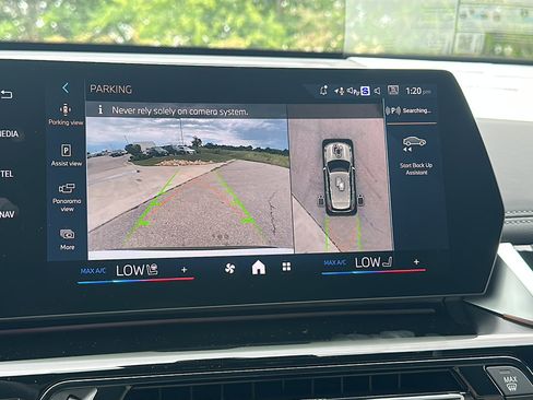 New 2025 BMW X1 xDrive28i w/ Technology Package image 23