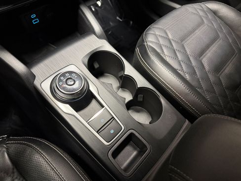 Used 2023 Ford Escape Platinum w/ Premium Technology Package image 23