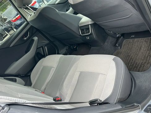 Used 2023 Subaru Outback Premium AWD/4WD image 15