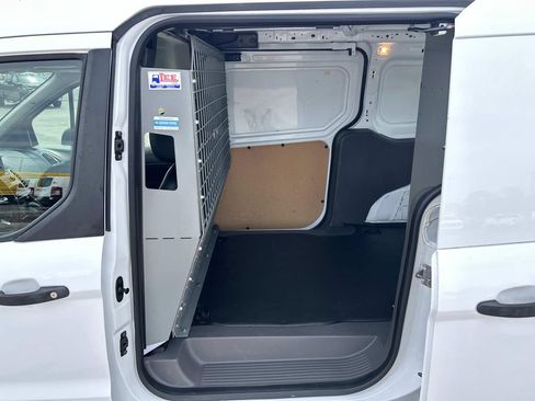 Used 2019 Ford Transit Connect XL FWD image 24