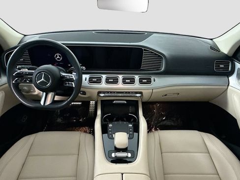 Certified 2024 Mercedes-Benz GLS 450 4MATIC image 13