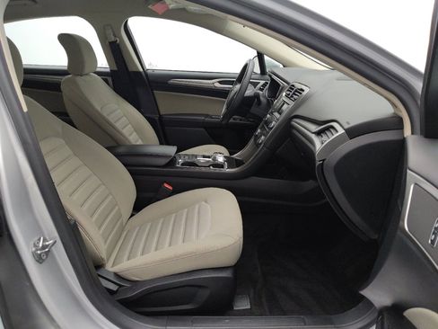 Used 2018 Ford Fusion S image 21