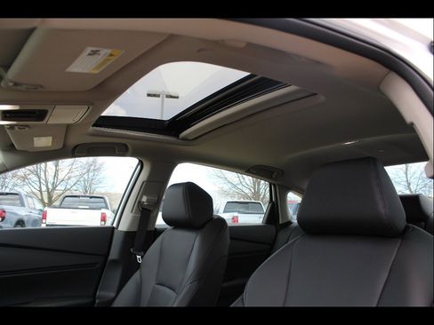 New 2026 Honda Accord Touring image 7