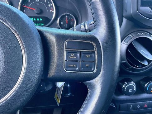 Certified 2018 Jeep Wrangler Sport image 26