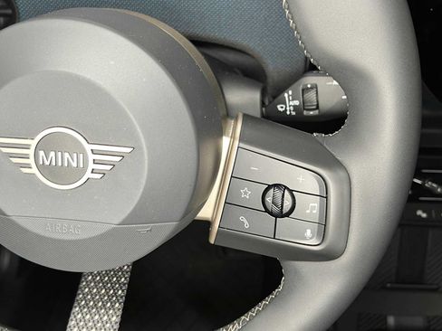 Used 2026 MINI Cooper 2-Door Hardtop FWD image 27