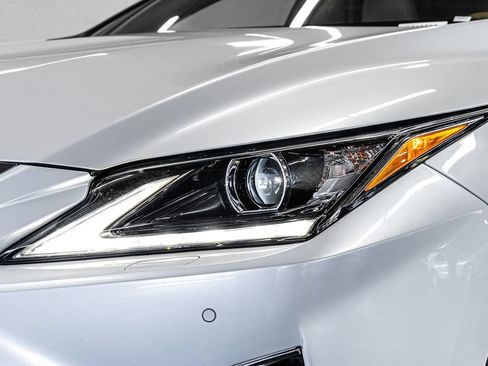 Used 2017 Lexus RX 450h AWD w/ Cold Weather Package image 9