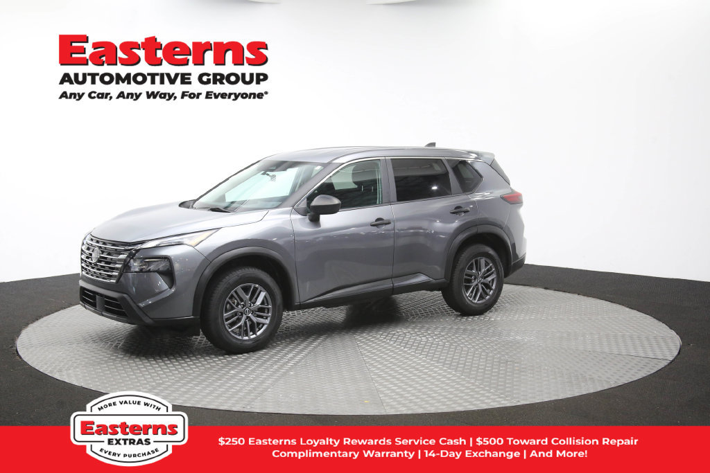 Used 2024 Nissan Rogue S AWD/4WD image 56