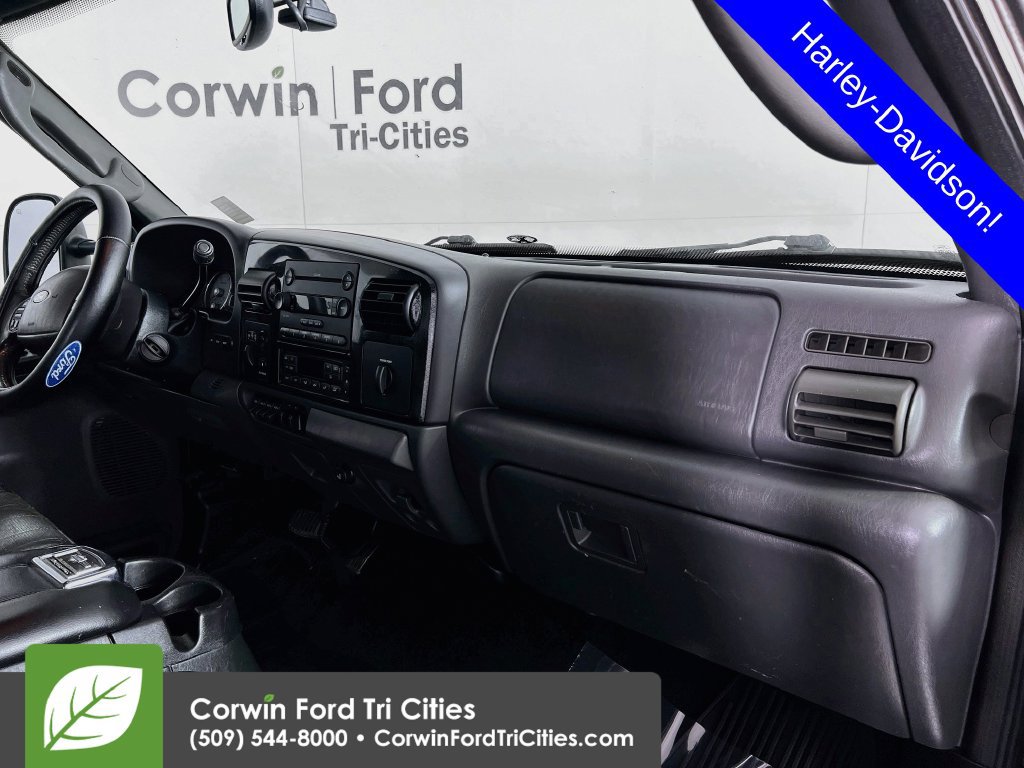 Used 2005 Ford F350 Harley-Davidson AWD/4WD image 24