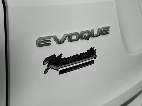 Used 2023 Land Rover Range Rover Evoque S image 29