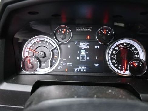 Used 2023 RAM 1500 Classic SLT w/ Trailer & Traction Group AWD/4WD image 19