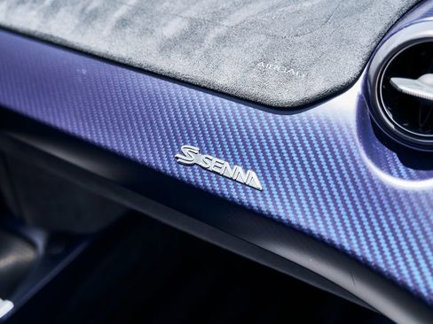 Used 2019 McLaren Senna RWD image 48