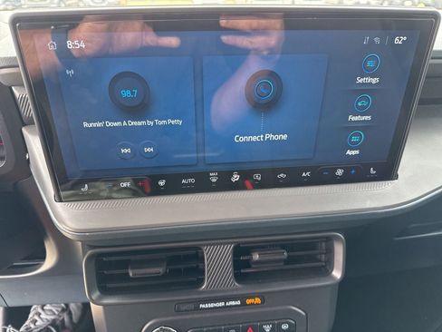 Used 2025 Ford Maverick XLT w/ XLT Luxury Package image 25