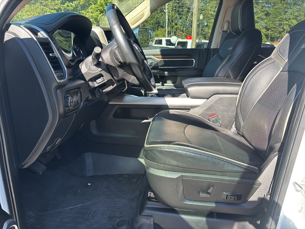 Used 2022 RAM 2500 Laramie AWD/4WD image 16