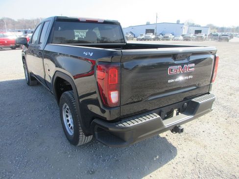 New 2026 GMC Sierra 1500 Pro image 7