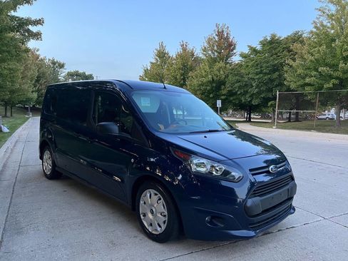 Used 2014 Ford Transit Connect XLT image 17