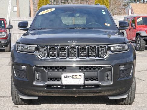 Used 2022 Jeep Grand Cherokee L Overland w/ Luxury Tech Group IV image 2