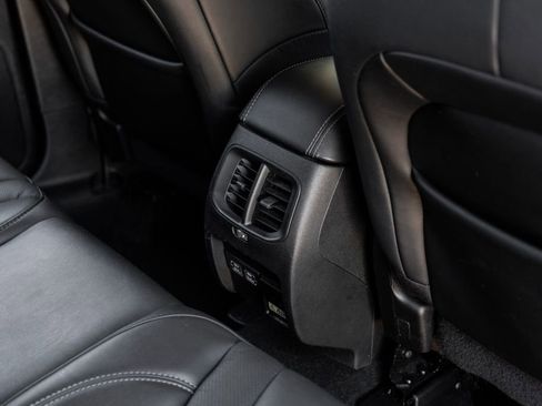 Used 2021 Jeep Cherokee Latitude Lux w/ Comfort/Convenience Group image 49