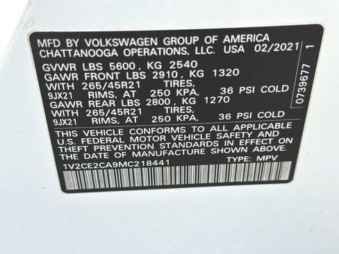 Used 2021 Volkswagen Atlas Cross Sport SEL R-Line FWD image 35
