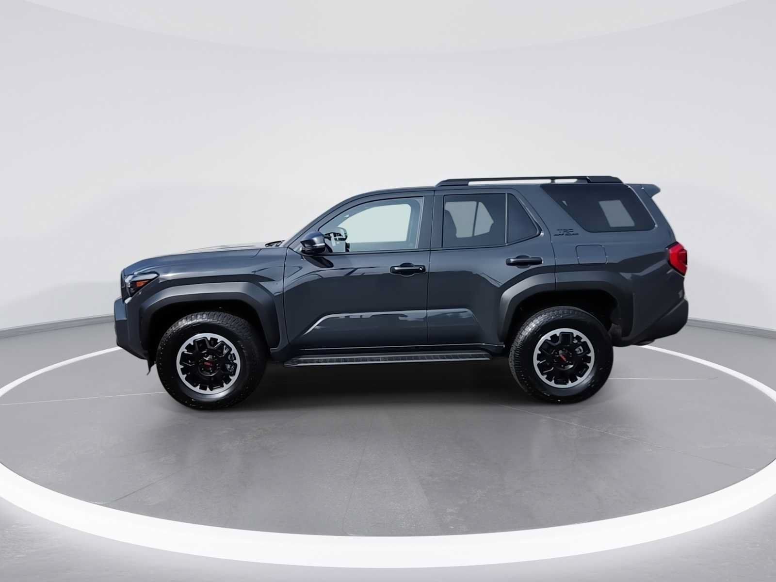 Certified 2026 Toyota 4Runner TRD Off-Road Premium AWD/4WD image 5