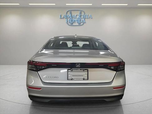 Used 2023 Honda Accord LX image 4