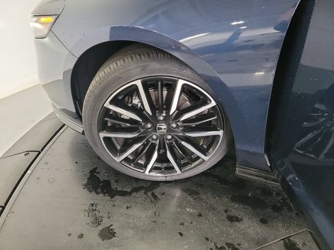 Used 2023 Honda Accord Touring image 30