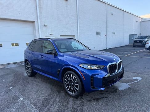 Used 2026 BMW X5 M60i AWD/4WD image 7