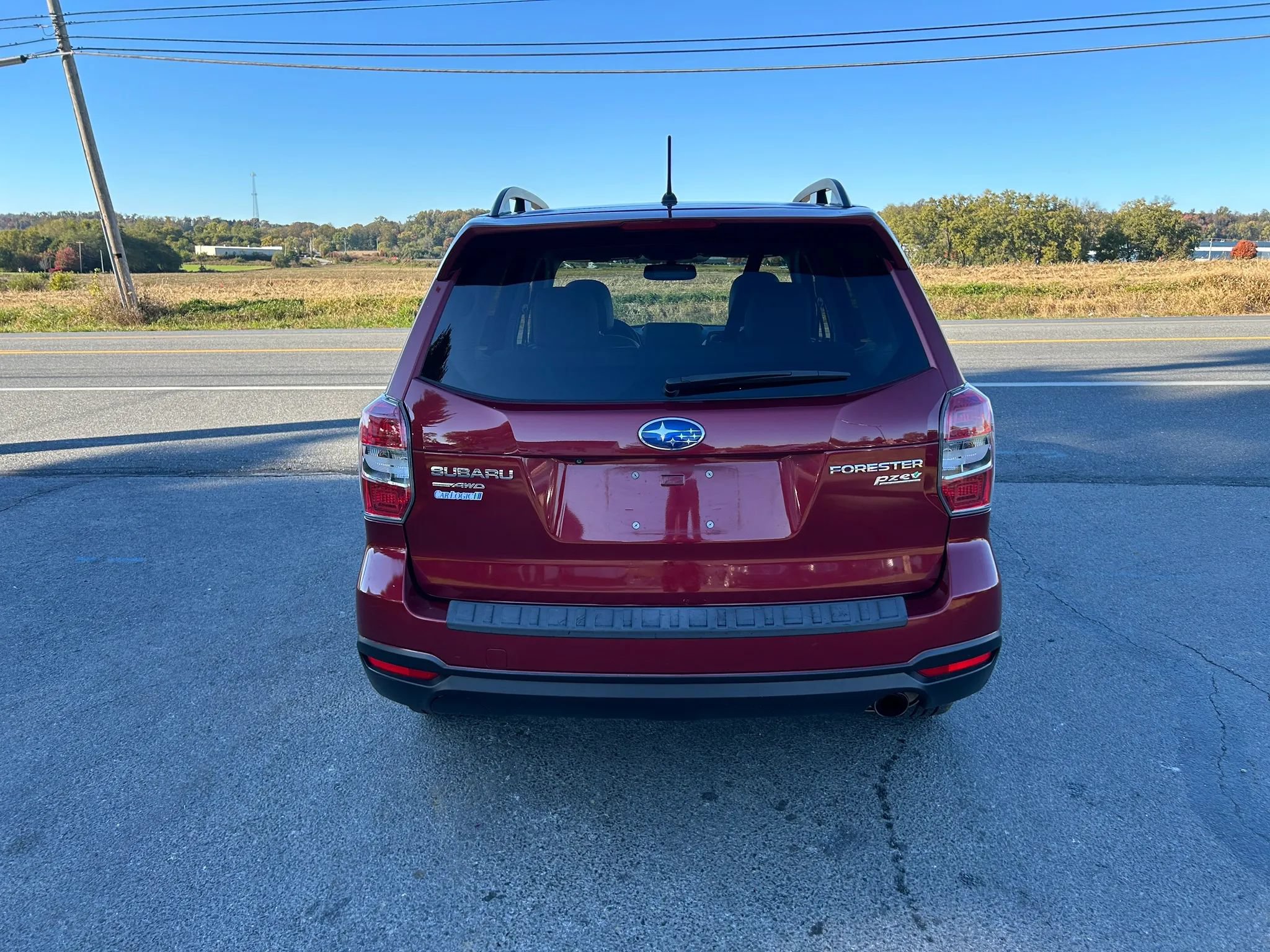 Used 2014 Subaru Forester 2.5i Limited AWD/4WD image 7