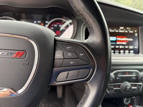 Used 2023 Dodge Charger SXT image 11