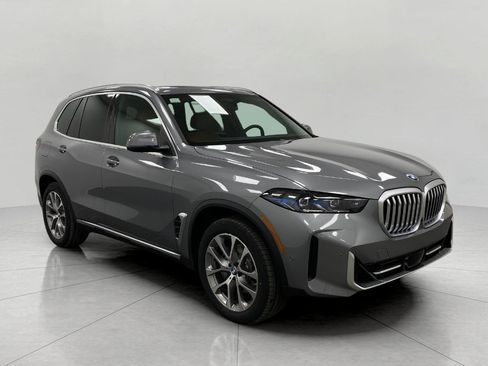 New 2026 BMW X5 xDrive40i image 1
