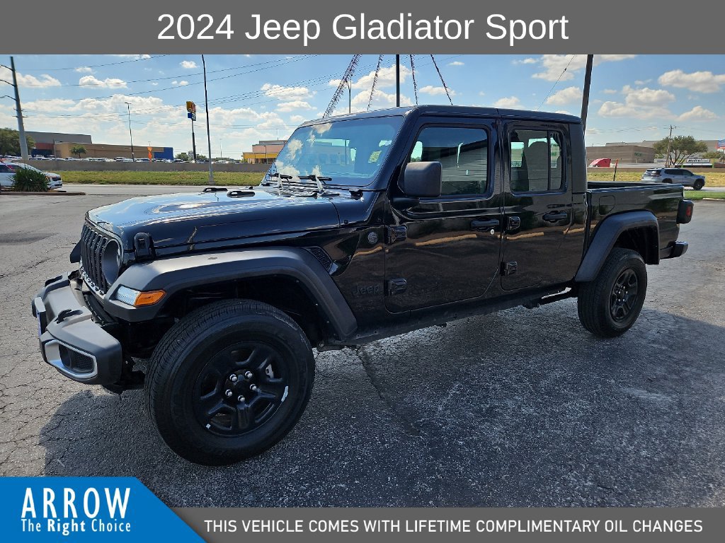 Used 2024 Jeep Gladiator Sport AWD/4WD image 5