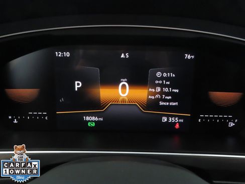 Certified 2024 Volkswagen Tiguan SE R-Line image 14