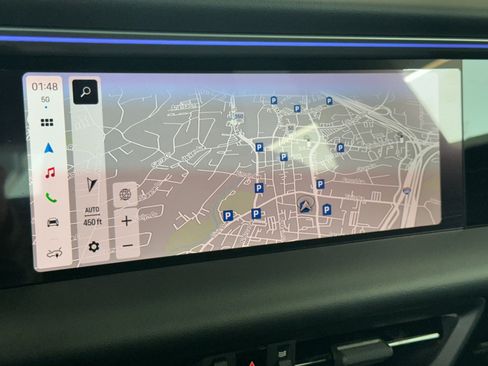 Certified 2025 Porsche Macan Electric RWD image 19