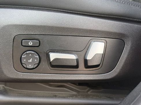 Used 2019 BMW X3 sDrive30i w/ Convenience Package RWD image 17