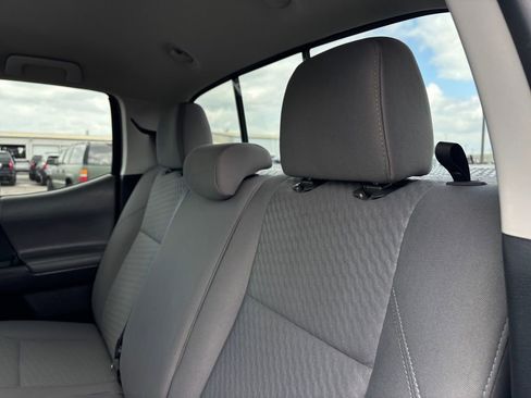 Used 2023 Toyota Tacoma SR5 RWD image 30