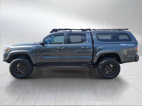 Used 2021 Toyota Tacoma TRD Sport AWD/4WD image 6