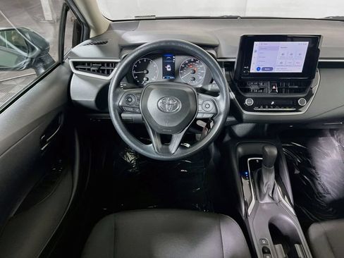 Certified 2025 Toyota Corolla LE FWD image 19