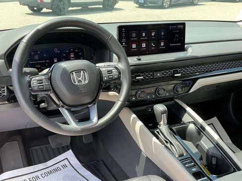Certified 2024 Honda Accord Touring image 31