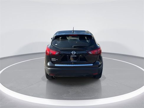 Used 2018 Nissan Rogue Sport S w/ S Appearance Package image 6